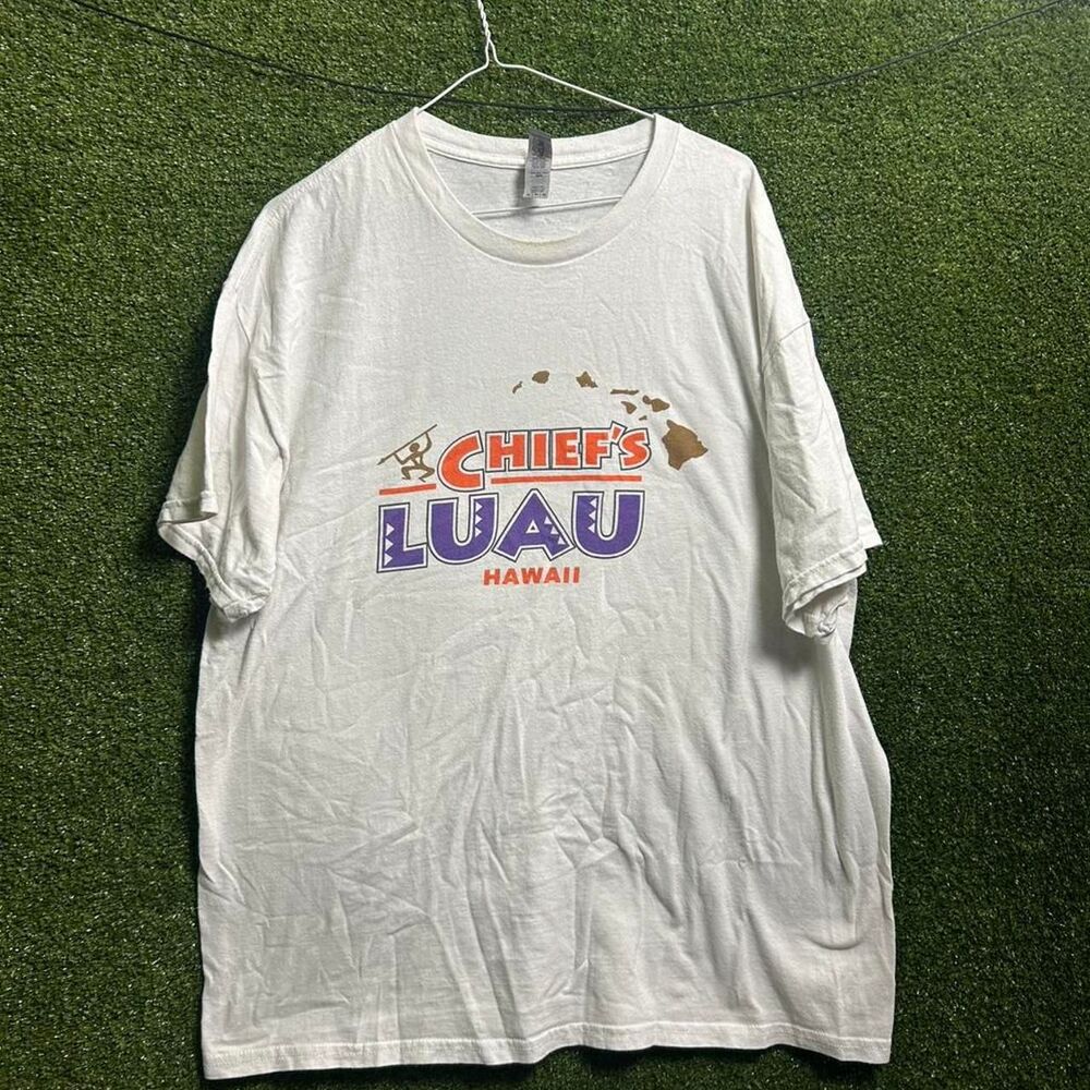 Gildan Men's White T-shirt